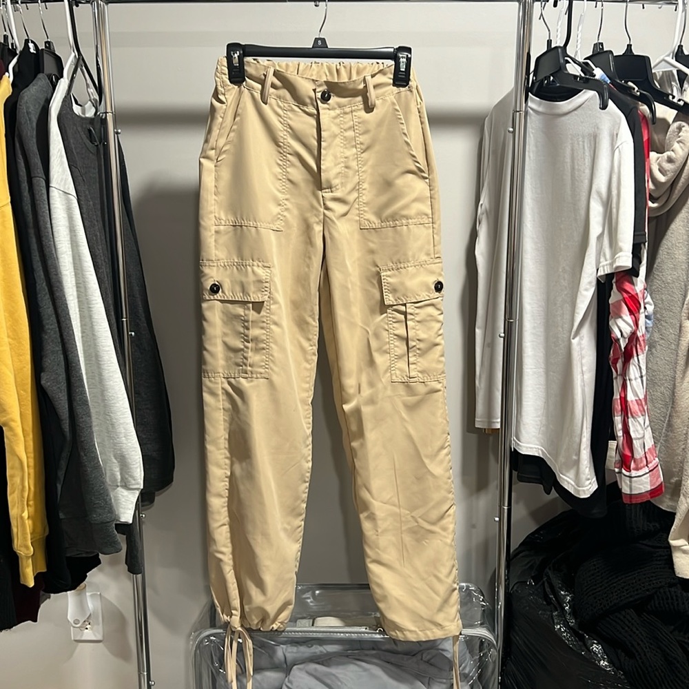 Lightweight pants